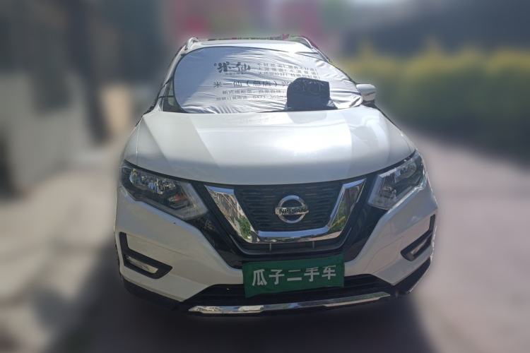 Used Nissan X-Trail 2017 2.5L CVT Luxury Edition 4WD Front