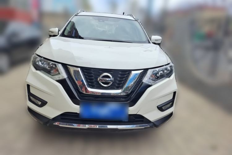 Used Nissan X-Trail 2017 2.5L CVT Luxury Edition 4WD Front