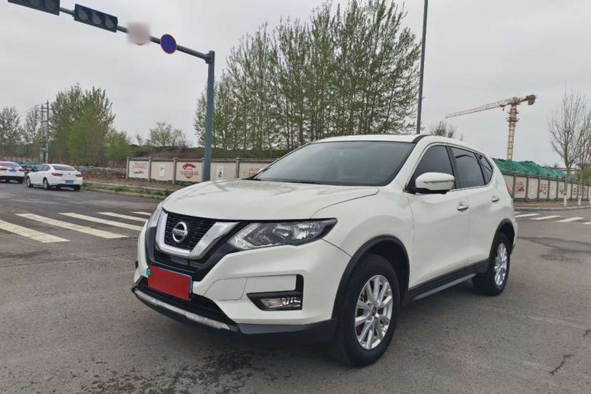 Used Nissan X-Trail 2017 2.0L CVT Comfort Edition 2WD Front Left 45 Deg
