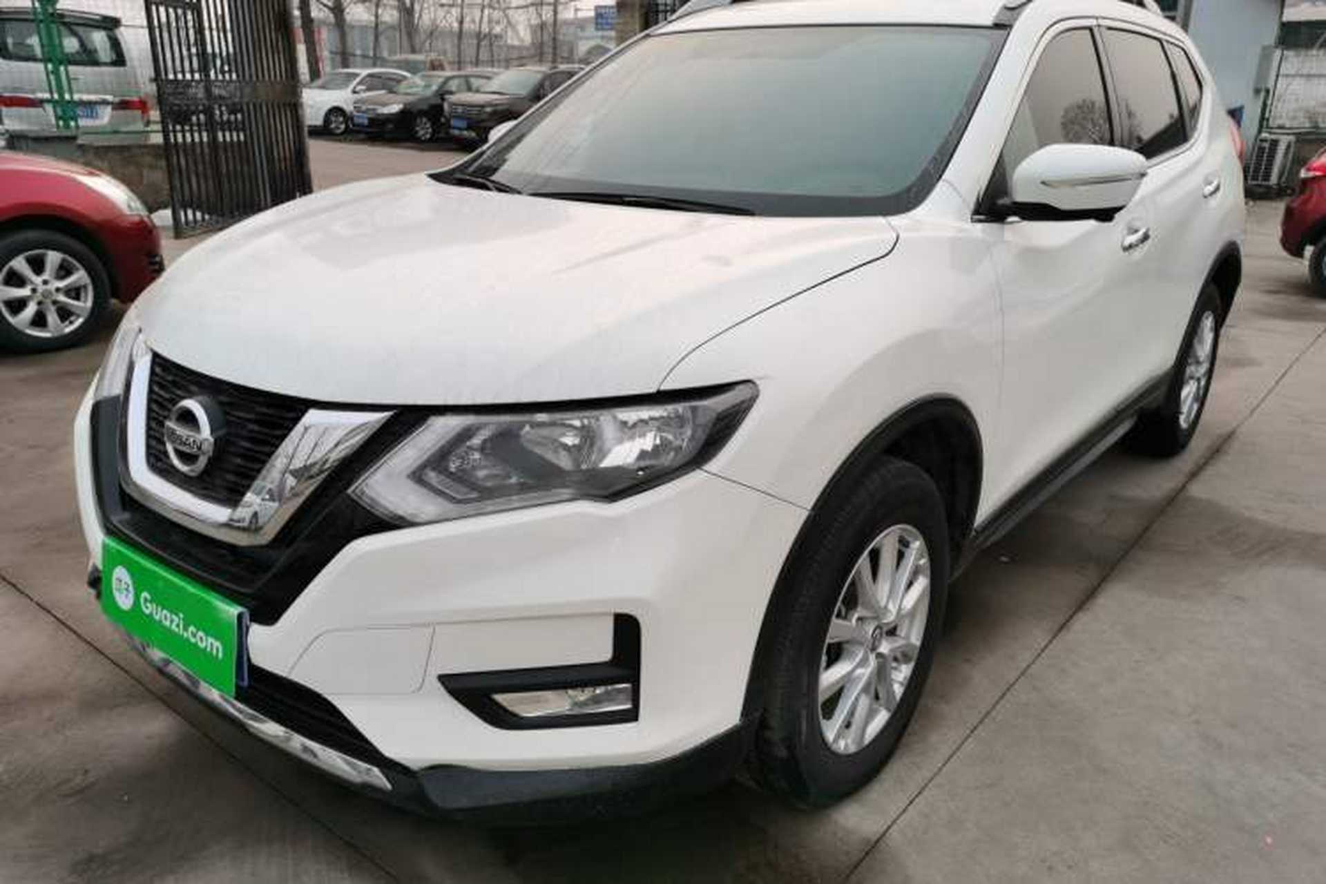 Used Nissan X-Trail 2017 2.0L CVT Comfort Edition 2WD Front Left 45 Deg