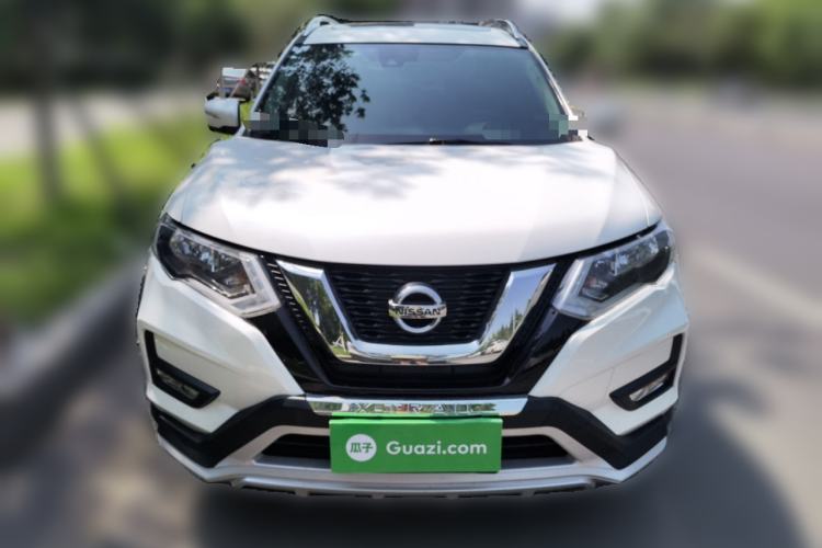 Used Nissan X-Trail 2017 2.5L CVT Luxury Edition 4WD Front