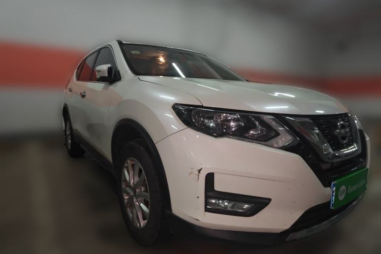 Used Nissan X-Trail 2017 2.0L CVT Comfort Edition 2WD Front Right 45 Deg