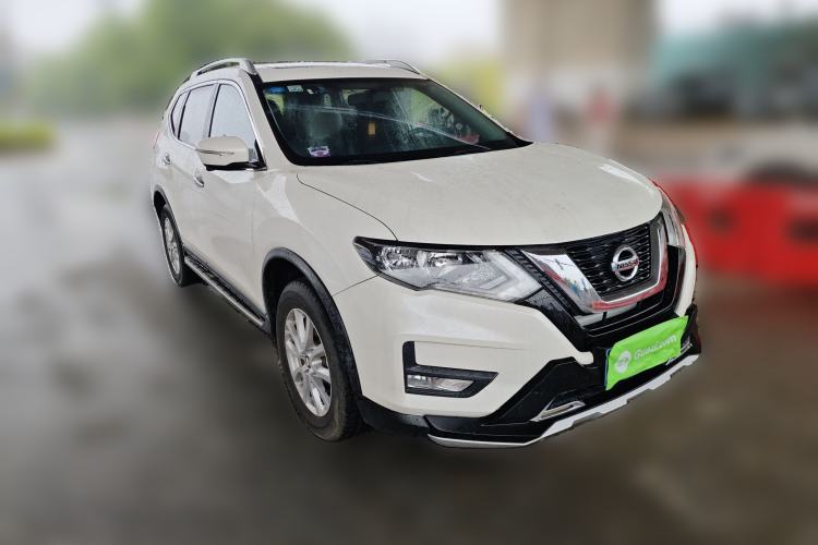 Used Nissan X-Trail 2017 2.0L CVT Comfort Edition 2WD Front Right 45 Deg