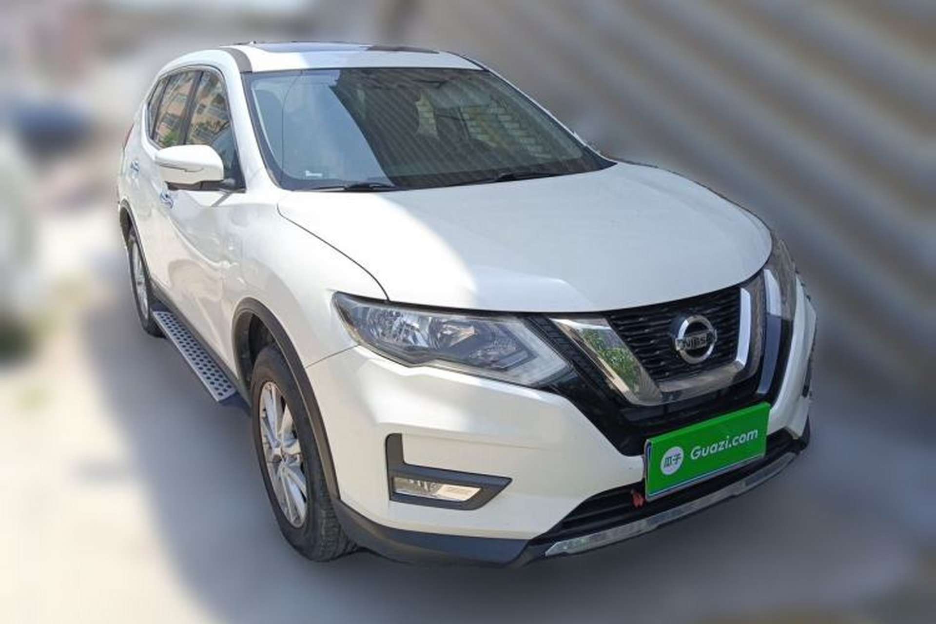 Used Nissan X-Trail 2017 2.0L CVT Comfort Edition 2WD Front Right 45 Deg