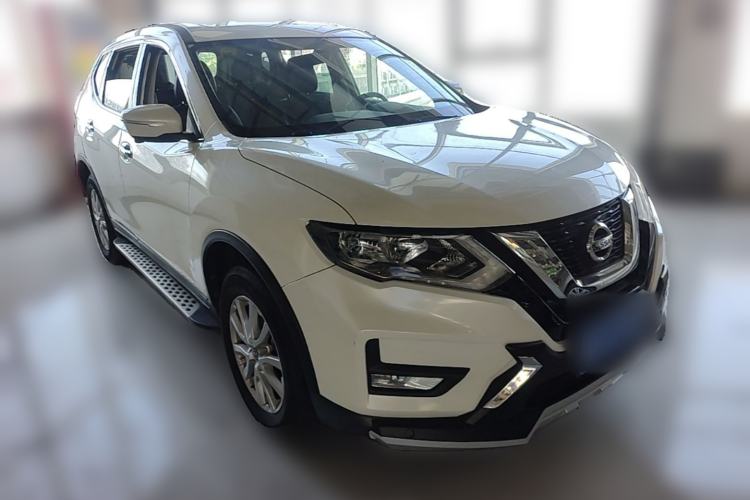 Used Nissan X-Trail 2017 2.0L CVT Comfort Edition 2WD Front Right 45 Deg