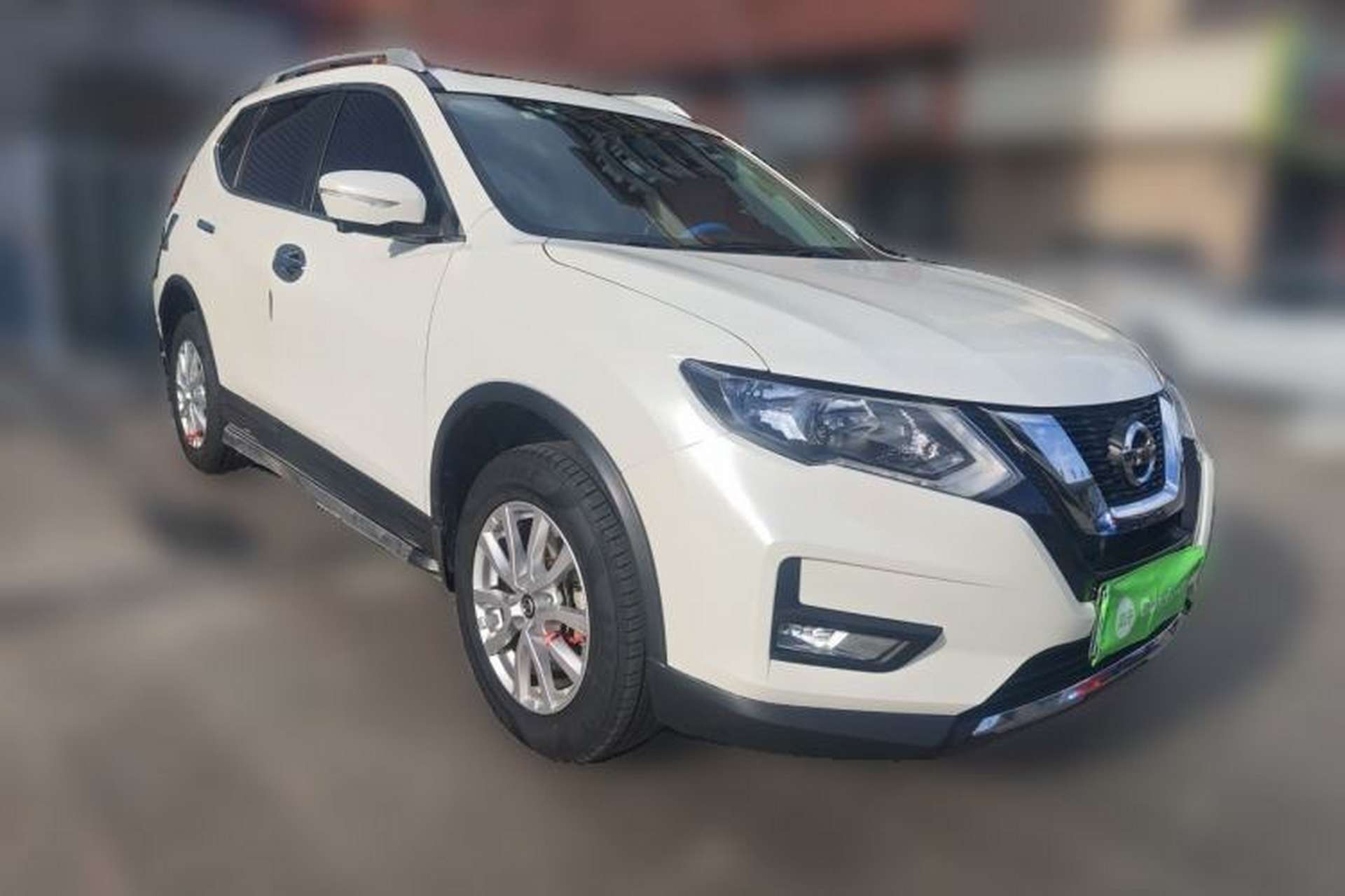 Used Nissan X-Trail 2017 2.0L CVT Comfort Edition 2WD Front Right 45 Deg
