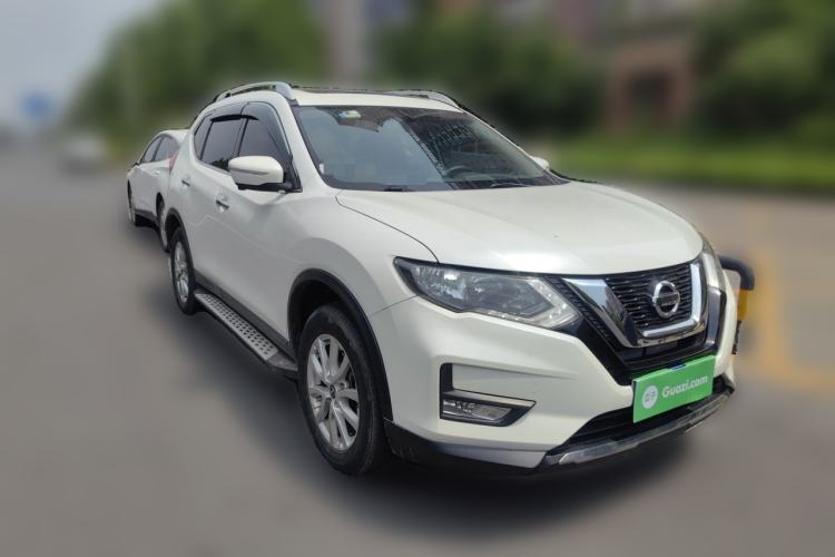 Used Nissan X-Trail 2017 2.0L CVT Comfort Edition 2WD Front Right 45 Deg