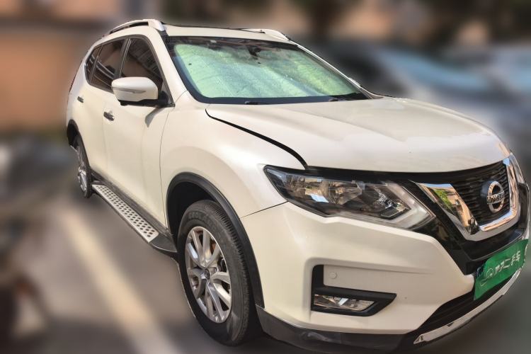 Used Nissan X-Trail 2017 2.0L CVT Comfort Edition 2WD Front Right 45 Deg