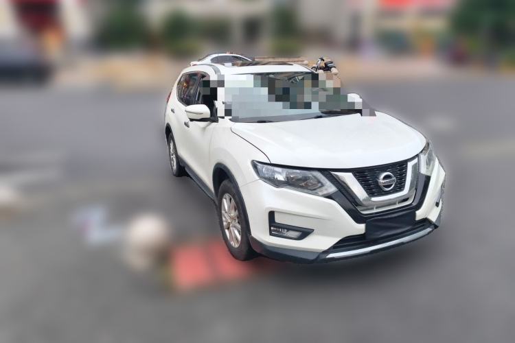 Used Nissan X-Trail 2017 2.0L CVT Comfort Edition 2WD Front Right 45 Deg