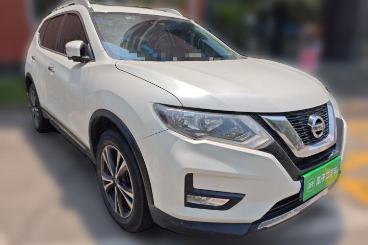 Used Nissan X-Trail 2017 2.5L CVT Luxury Edition 4WD Front Right 45 Deg
