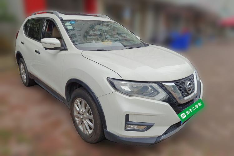 Used Nissan X-Trail 2017 2.0L CVT Comfort Edition 2WD Front Right 45 Deg