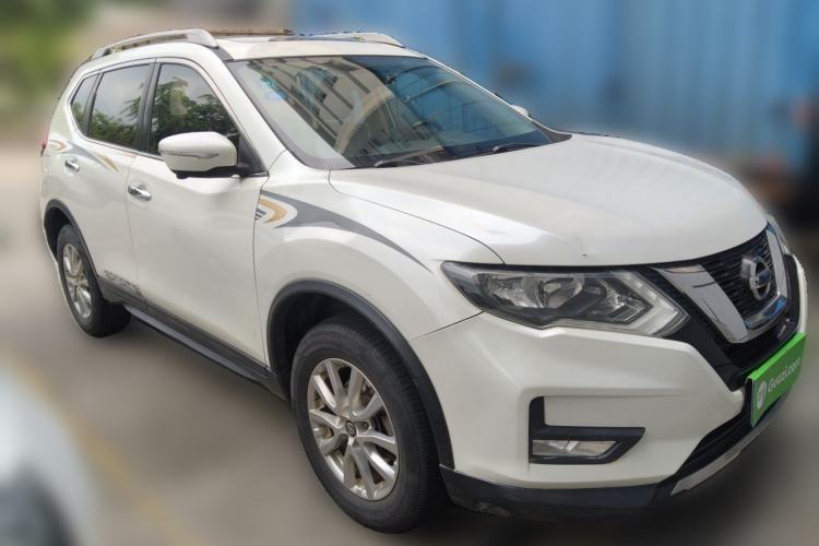 Used Nissan X-Trail 2017 2.0L CVT Comfort Edition 2WD Front Right 45 Deg