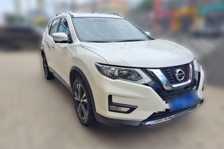 Used Nissan X-Trail 2017 2.5L CVT Luxury Edition 4WD Front Right 45 Deg