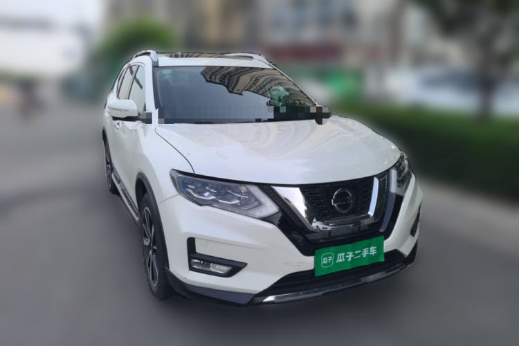 Used Nissan X-Trail 2017 2.5L CVT Ultimate Edition 4WD Front Right 45 Deg