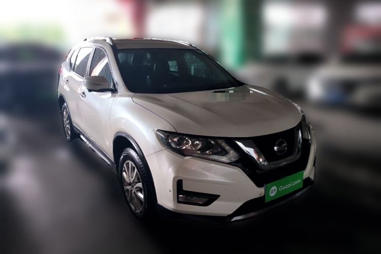 Used Nissan X-Trail 2017 2.0L CVT Comfort Edition 2WD Front Right 45 Deg
