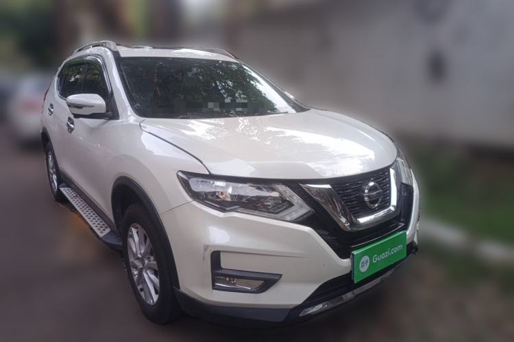 Used Nissan X-Trail 2017 2.0L CVT Comfort Edition 2WD Front Right 45 Deg