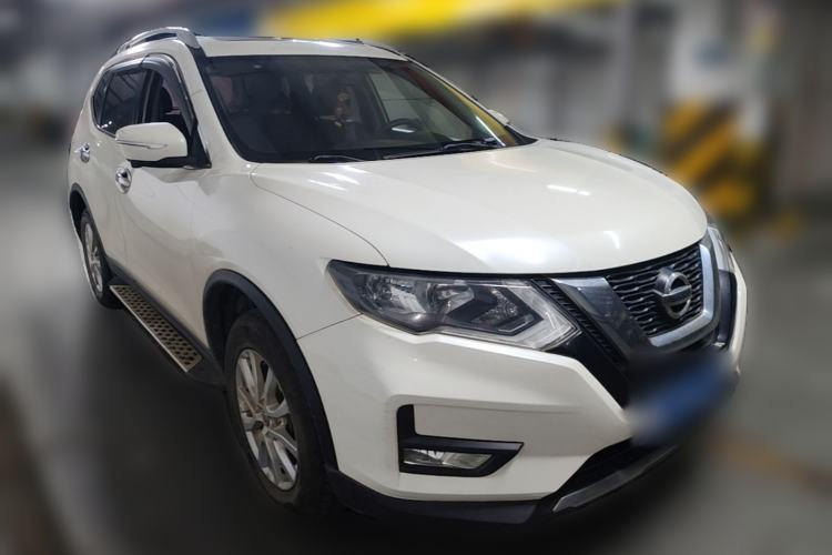 Used Nissan X-Trail 2017 2.0L CVT Comfort Edition 2WD Front Right 45 Deg