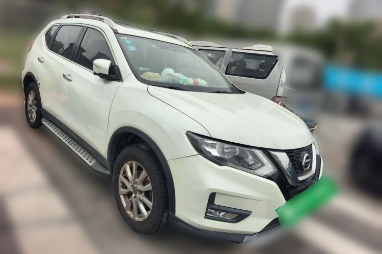 Used Nissan X-Trail 2017 2.0L CVT Comfort Edition 2WD Front Right 45 Deg