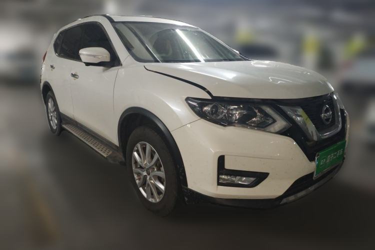 Used Nissan X-Trail 2017 2.0L CVT Comfort Edition 2WD Front Right 45 Deg