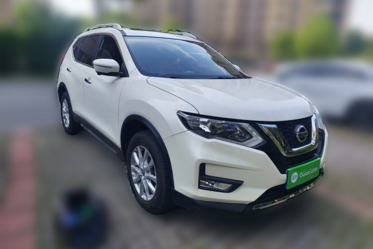 Used Nissan X-Trail 2017 2.0L CVT Comfort Edition 2WD Front Right 45 Deg
