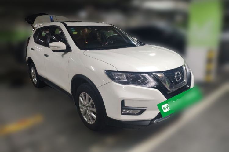 Used Nissan X-Trail 2017 2.0L CVT Comfort Edition 2WD Front Right 45 Deg