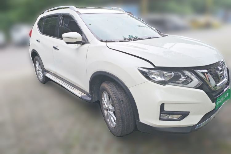 Used Nissan X-Trail 2017 2.0L CVT Smart Enjoyment Version 2WD Front Right 45 Deg