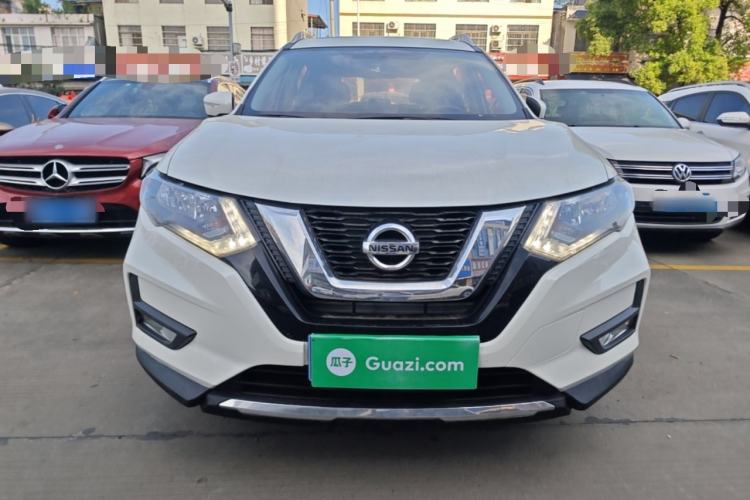 Used Nissan X-Trail 2017 2.5L CVT Leading Edition 4WD Front