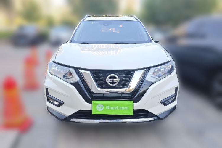 Used Nissan X-Trail 2017 2.5L CVT Luxury Edition 4WD Front