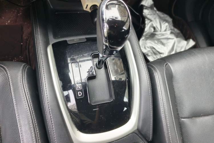 Used Nissan X-Trail 2017 2.0L CVT Comfort Edition 2WD Gear Lever
