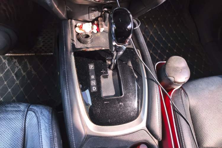 Used Nissan X-Trail 2017 2.0L CVT Comfort Edition 2WD Gear Lever