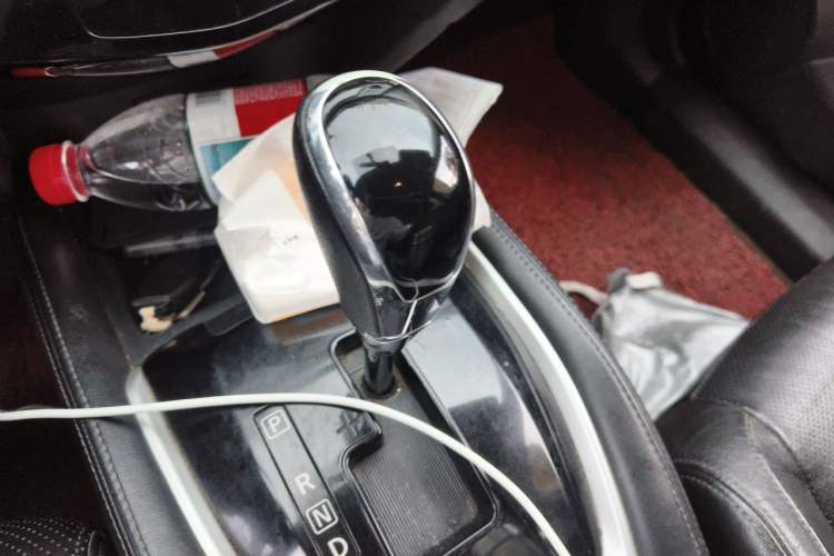 Used Nissan X-Trail 2017 2.0L CVT Comfort Edition 2WD Gear Lever