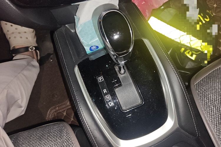 Used Nissan X-Trail 2017 2.0L CVT Comfort Edition 2WD Gear Lever