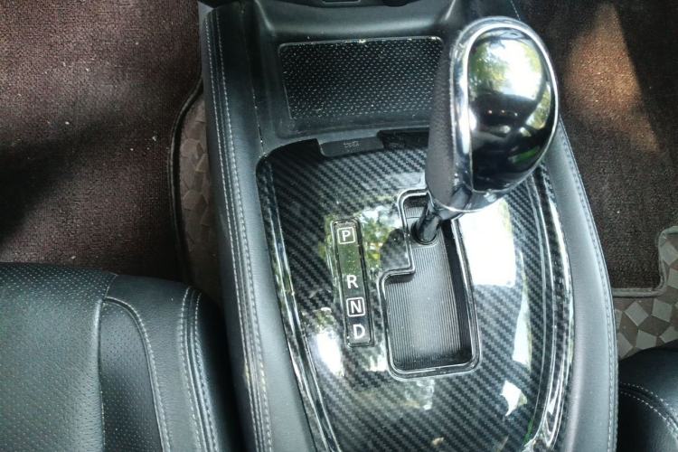 Used Nissan X-Trail 2017 2.0L CVT Comfort Edition 2WD Gear Lever