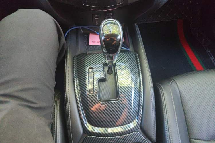 Used Nissan X-Trail 2017 2.0L CVT Comfort Edition 2WD Gear Lever