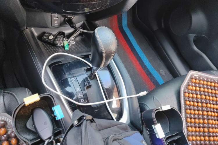 Used Nissan X-Trail 2017 2.0L CVT Comfort Edition 2WD Gear Lever