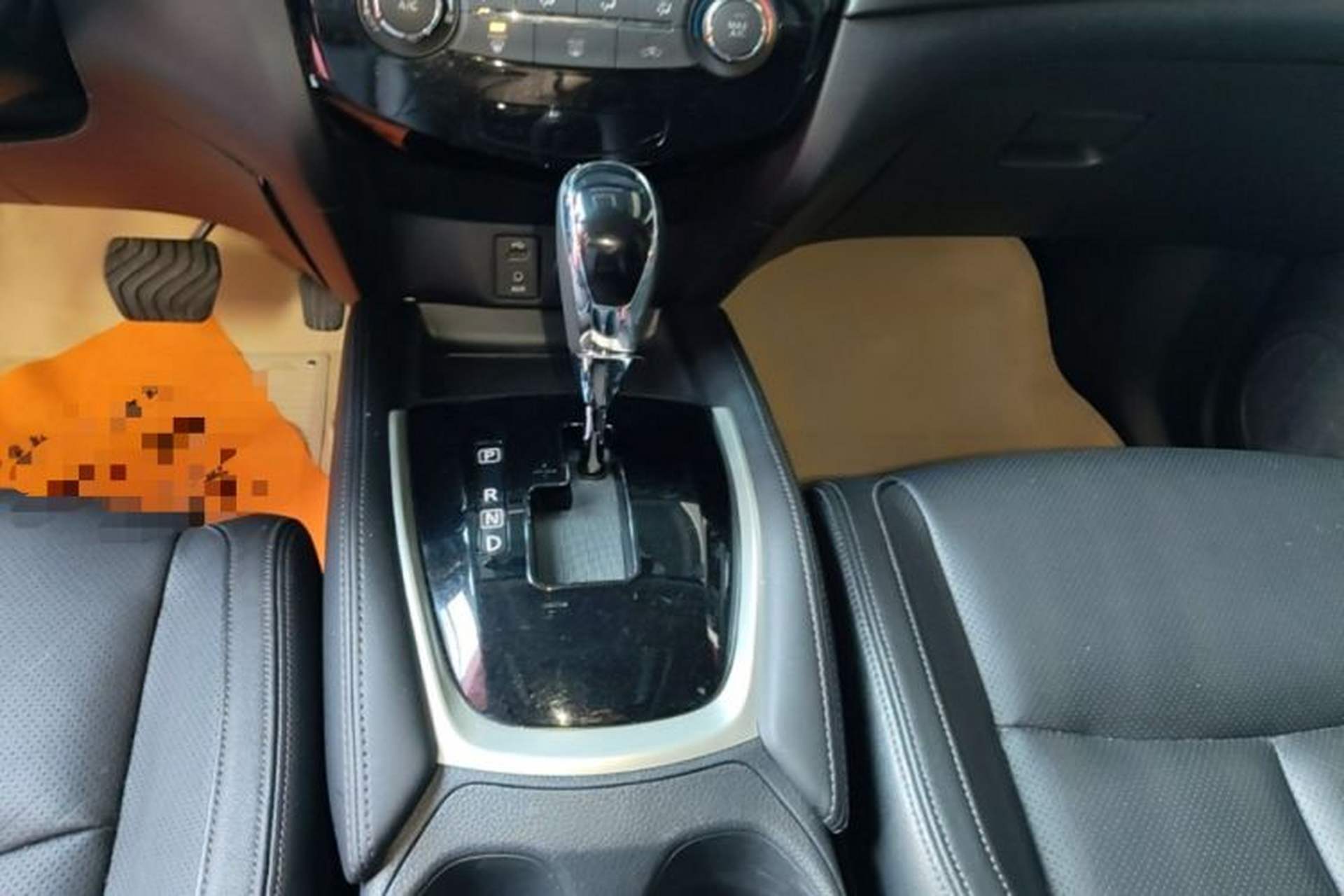 Used Nissan X-Trail 2017 2.0L CVT Comfort Edition 2WD Gear Lever