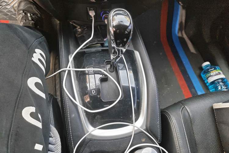 Used Nissan X-Trail 2017 2.0L CVT Comfort Edition 2WD Gear Lever