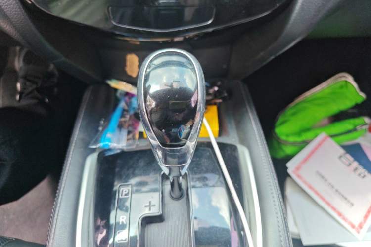 Used Nissan X-Trail 2017 2.0L CVT Comfort Edition 2WD Gear Lever