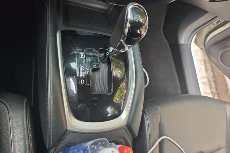Used Nissan X-Trail 2017 2.0L CVT Comfort Edition 2WD Gear Lever