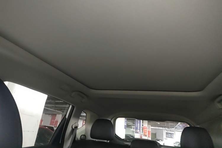 Used Nissan X-Trail 2017 2.5L CVT Luxury Edition 4WD Headliner