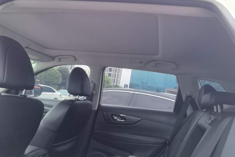 Used Nissan X-Trail 2017 2.0L CVT Comfort Edition 2WD Headliner