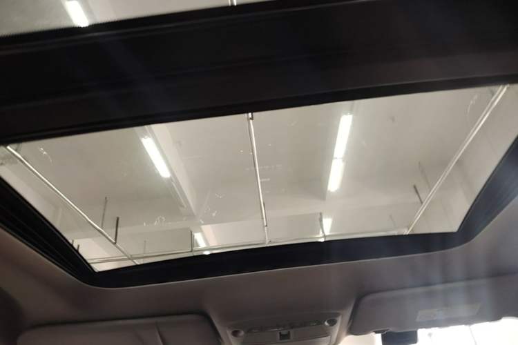 Used Nissan X-Trail 2017 2.0L CVT Comfort Edition 2WD Headliner