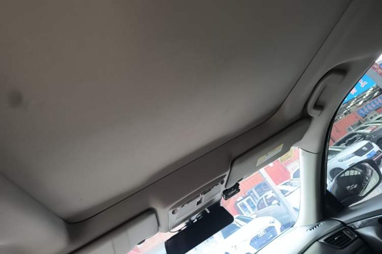 Used Nissan X-Trail 2017 2.5L CVT Luxury Edition 4WD Headliner