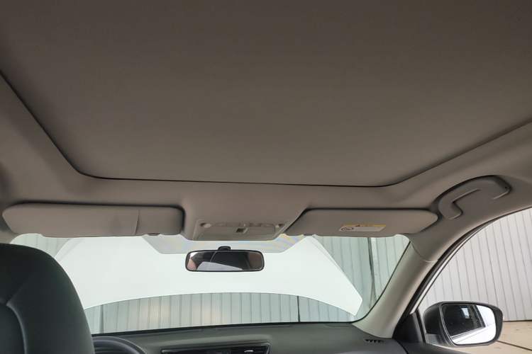 Used Nissan X-Trail 2017 2.0L CVT Comfort Edition 2WD Headliner