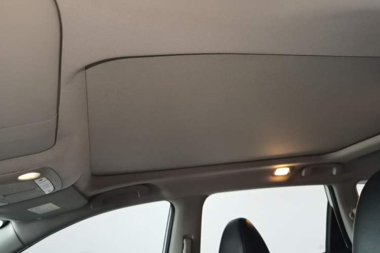 Used Nissan X-Trail 2017 2.5L CVT Luxury Edition 4WD Headliner
