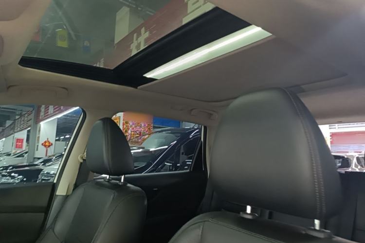 Used Nissan X-Trail 2017 2.0L CVT Comfort Edition 2WD Headliner