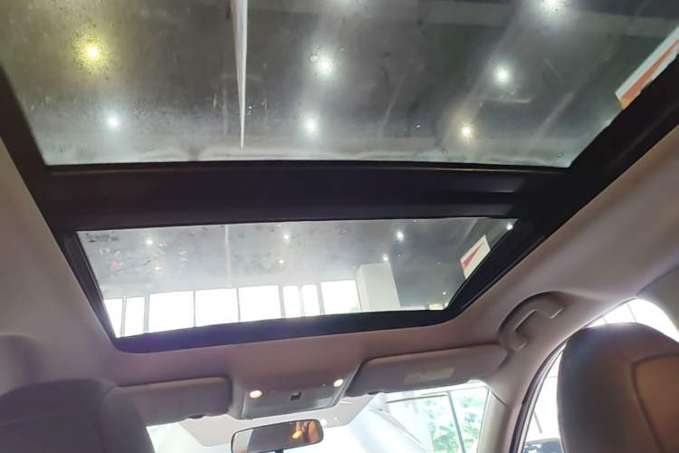 Used Nissan X-Trail 2017 2.0L CVT 7-Seater Comfort Edition 2WD Headliner