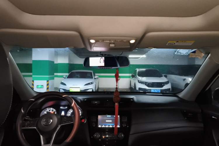 Used Nissan X-Trail 2017 2.0L CVT Comfort Edition 2WD Headliner