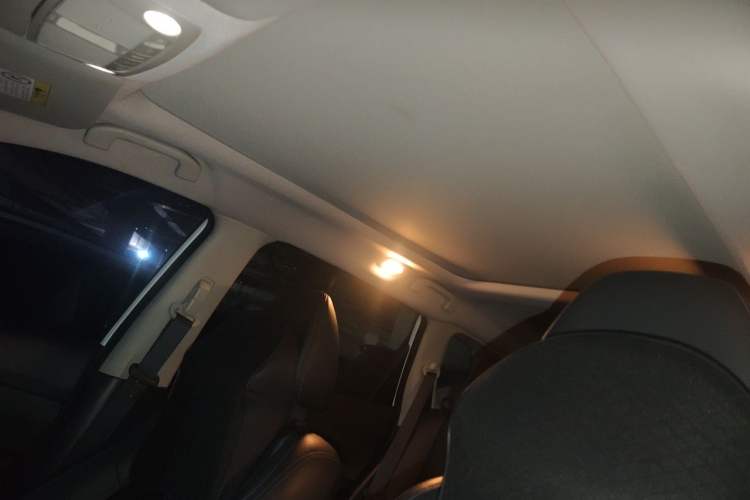 Used Nissan X-Trail 2017 2.0L CVT Smart Enjoyment Version 2WD Headliner