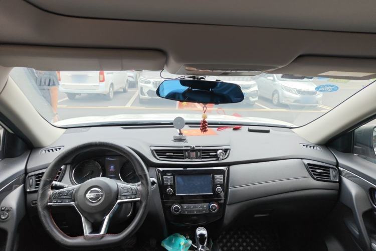 Used Nissan X-Trail 2017 2.0L CVT Comfort Edition 2WD Headliner